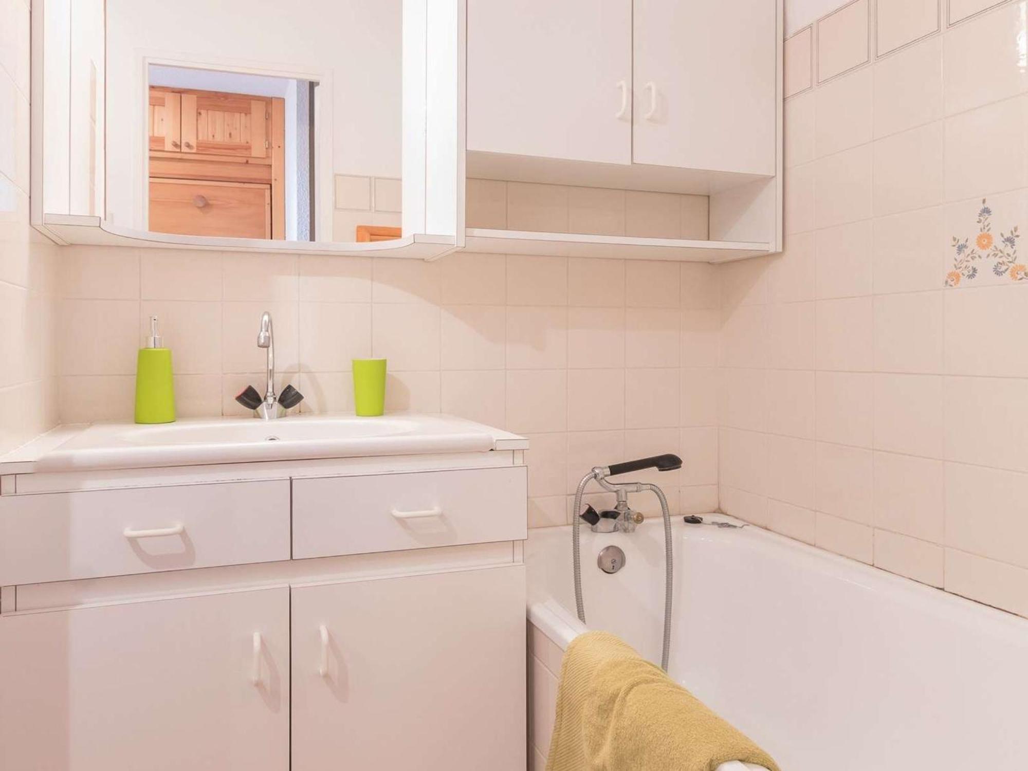 Charmant Studio Montgenevre, 3 Pers, Balcon Sud, Proche Pistes - Fr-1-330D-31 Buitenkant foto